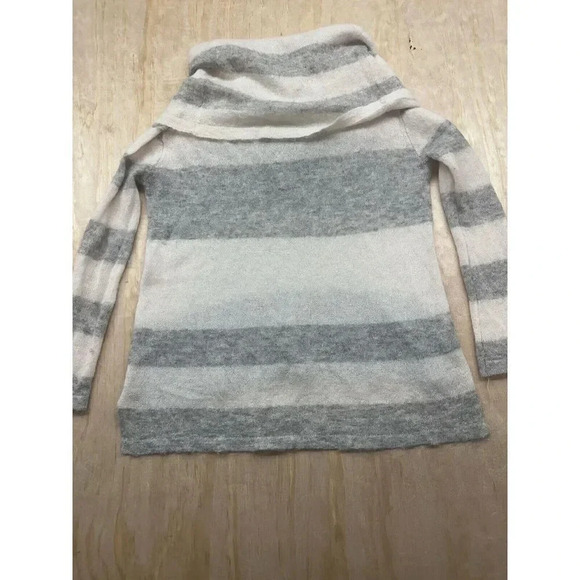 Free People Women's Alpaca Blend Sweater Gray Ivory Pullover Cowl Neck Medium - Picture 4 of 6